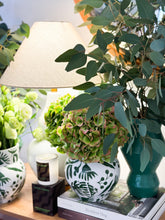Load image into Gallery viewer, Leaf Totem Vase
