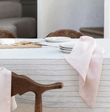Load image into Gallery viewer, Cultiver Set of 4 Napkins - Blush
