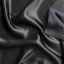 Load image into Gallery viewer, Cultiver Silk Linen Flip Pillowcase - Slate
